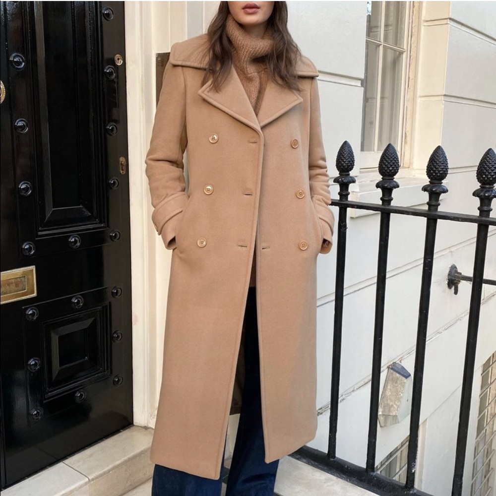 Aritzia Babaton Plaza Cashmere and Wool Camel Trench Coat Size Medium